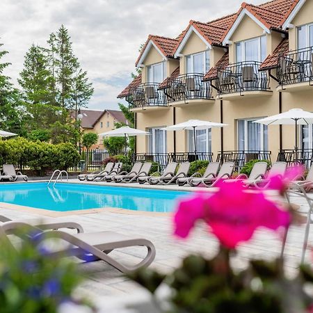 Hotel Alcest Z Widokiem Na Morze Rewal Exterior foto