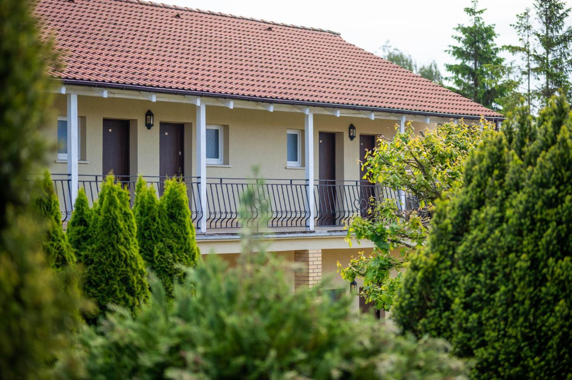 Hotel Alcest Z Widokiem Na Morze Rewal Exterior foto
