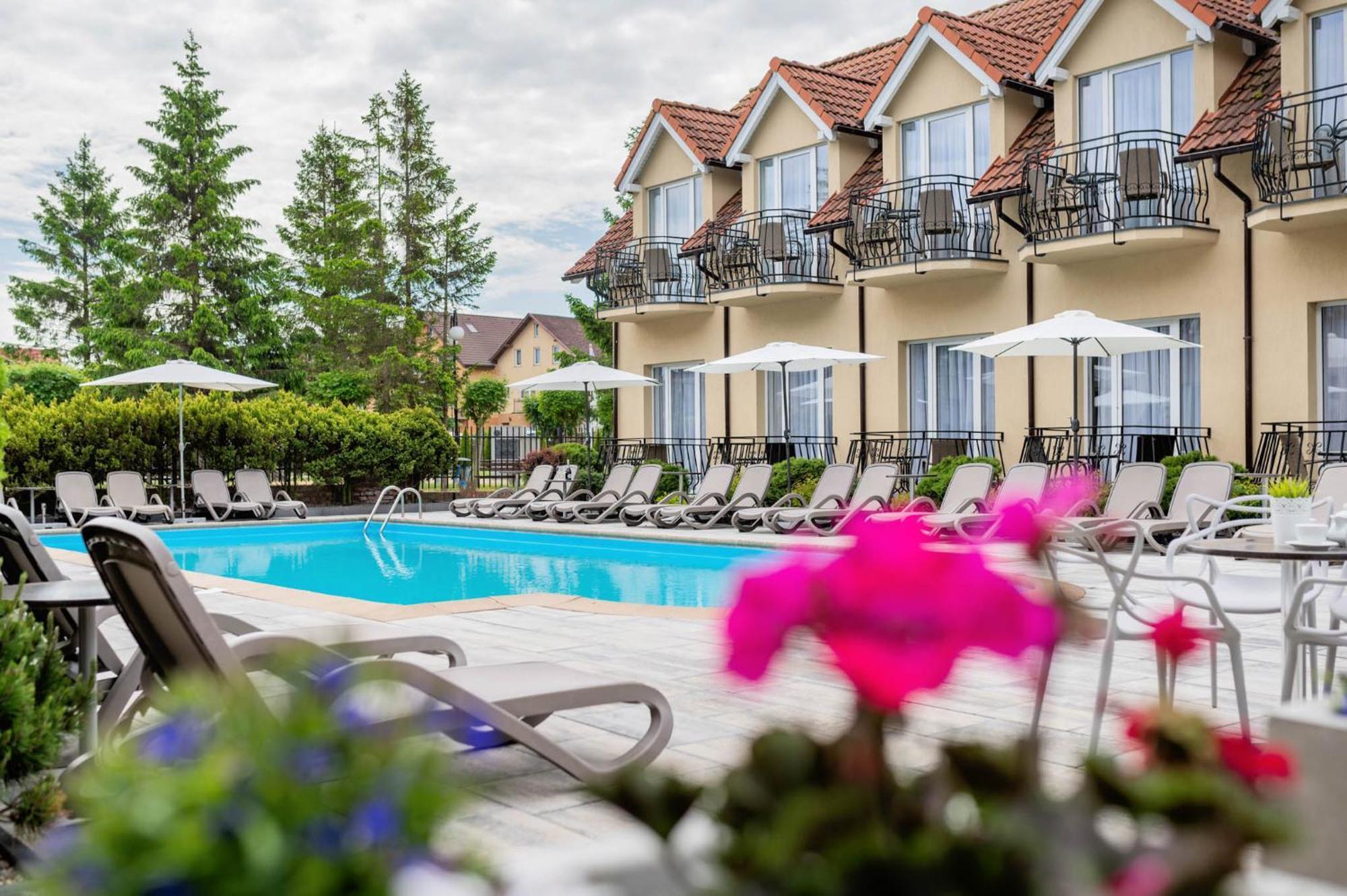 Hotel Alcest Z Widokiem Na Morze Rewal Exterior foto